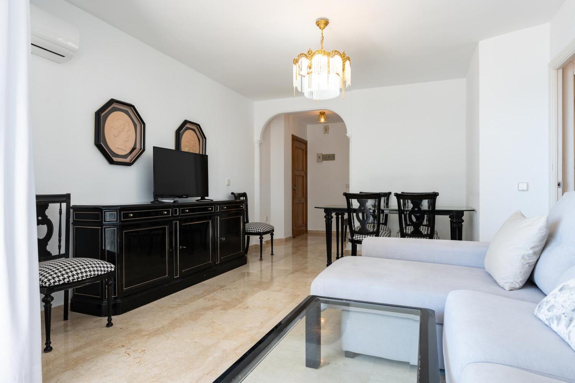 Апартаменты Tropico Carihuela View & Parking Торремолинос Экстерьер фото