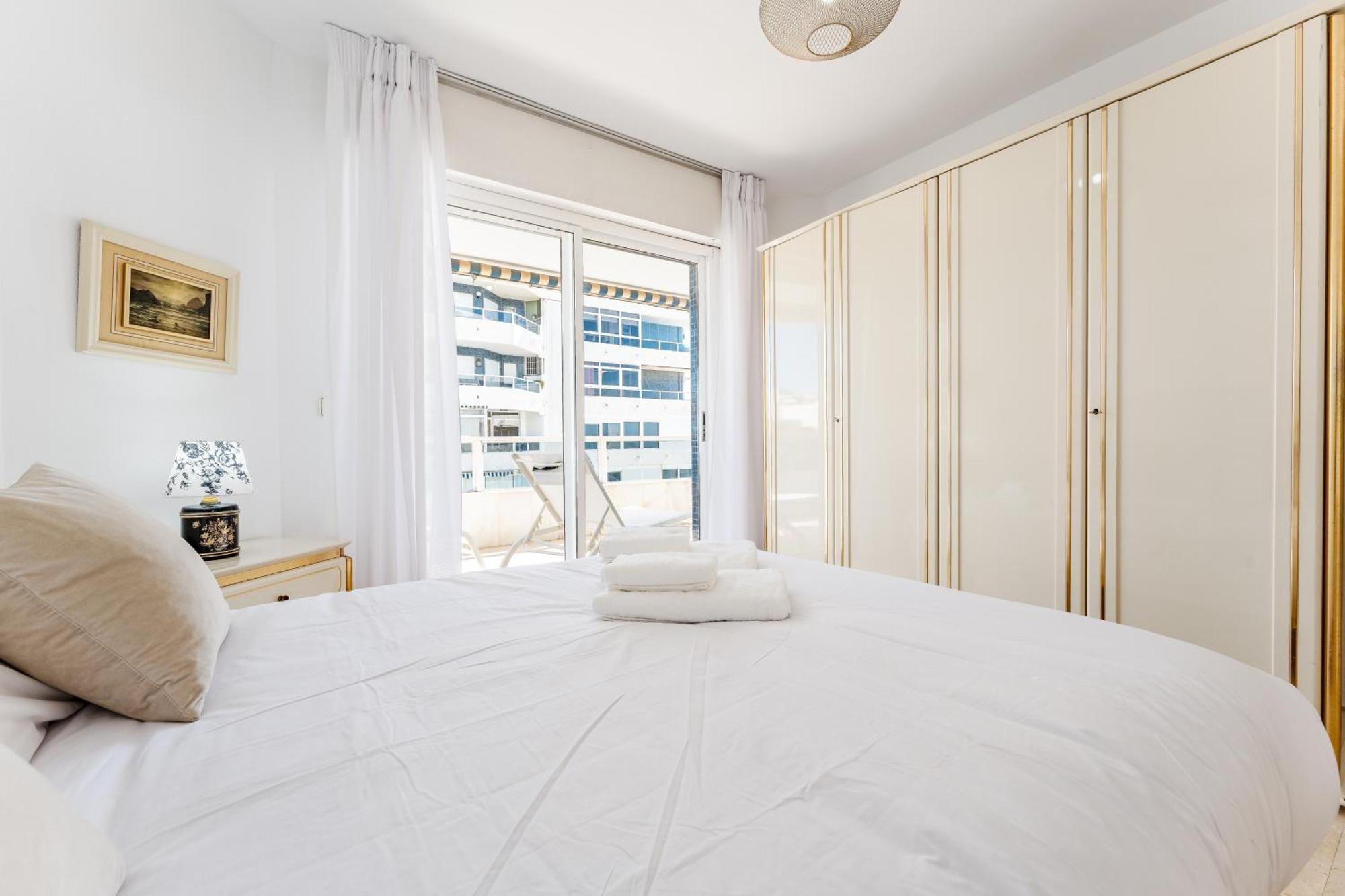 Апартаменты Tropico Carihuela View & Parking Торремолинос Экстерьер фото